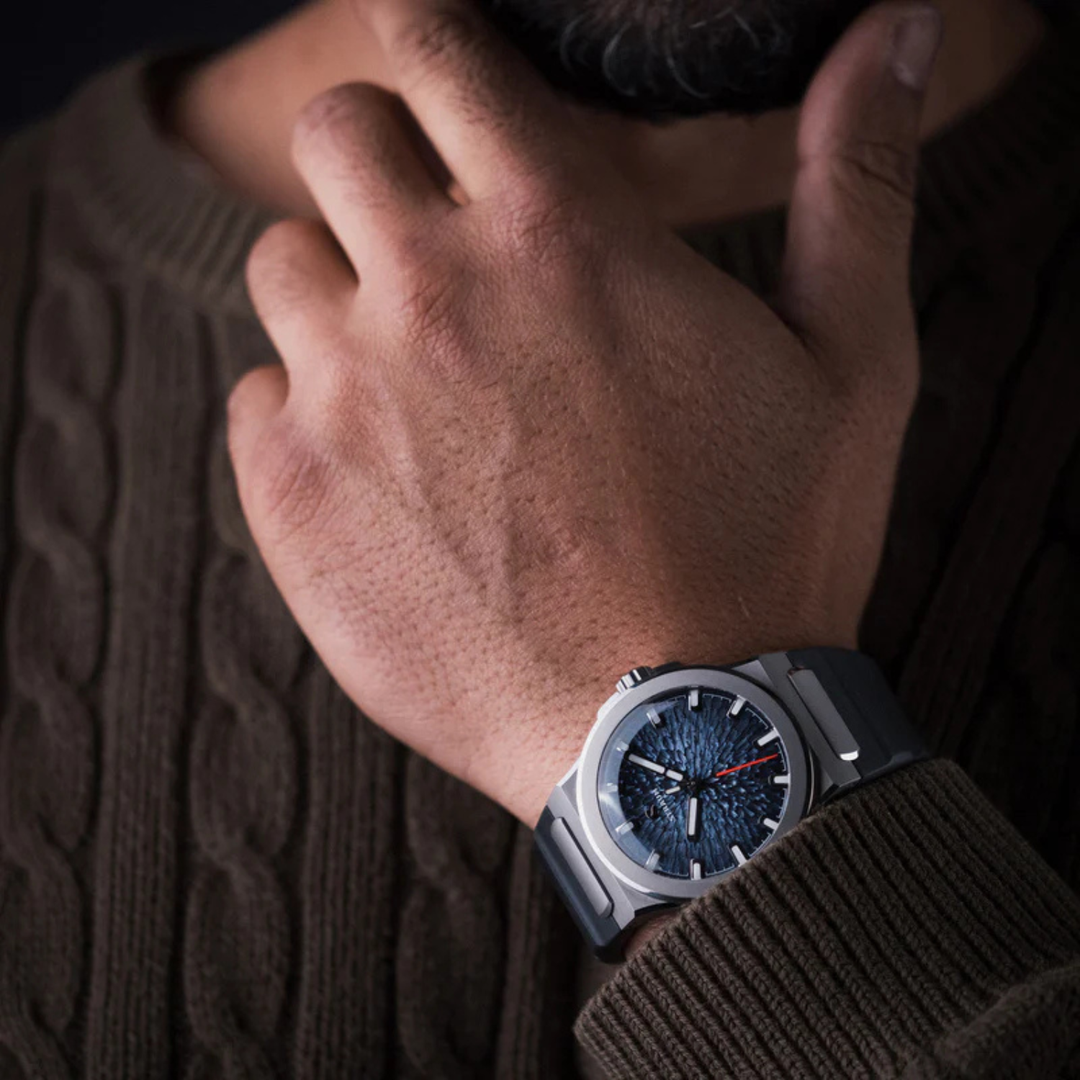Straum × The Real Time Show Jan Mayen “Stormy Seas” Special Edition
